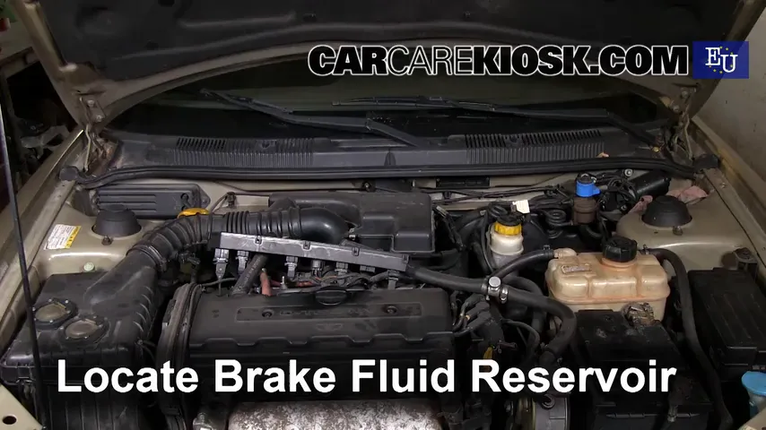 2000 Daewoo Nubira SE 2.0L 4 Cyl. Brake Fluid